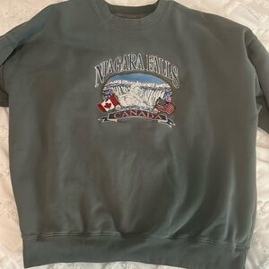 Like new Brandy Melville crewneck